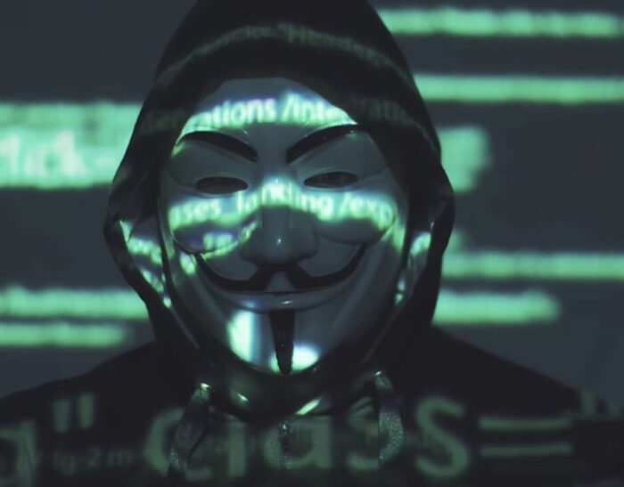 Anonymous, guerra cyber verso la Russia in soccorso all’Ucraina