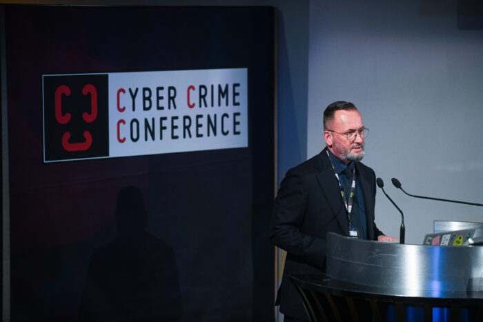 Carsten Meywirth alla Cyber Crime Conference come BKA smantella cybercriminali, ransomware, infrastrutture del cybercrime tra Operation Endgame, Conti e Black Basta