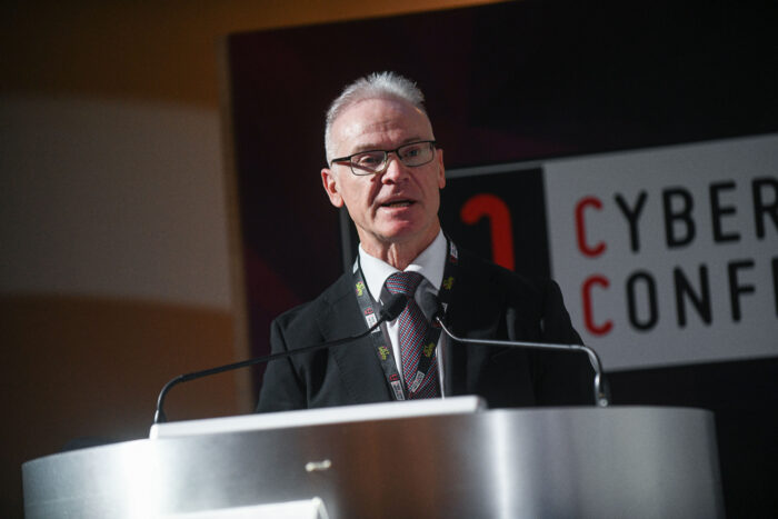 Glen Prichard, Chief della Cybercrime and Technology Section, United Nations Office on Drugs and Crime (UNODC). 14ª Cyber Crime Conference - Glen Prichard, Chief della Cybercrime and Technology Section, United Nations Office on Drugs and Crime (UNODC). 14ª Cyber Crime Conference - Convenzione di Hanoi