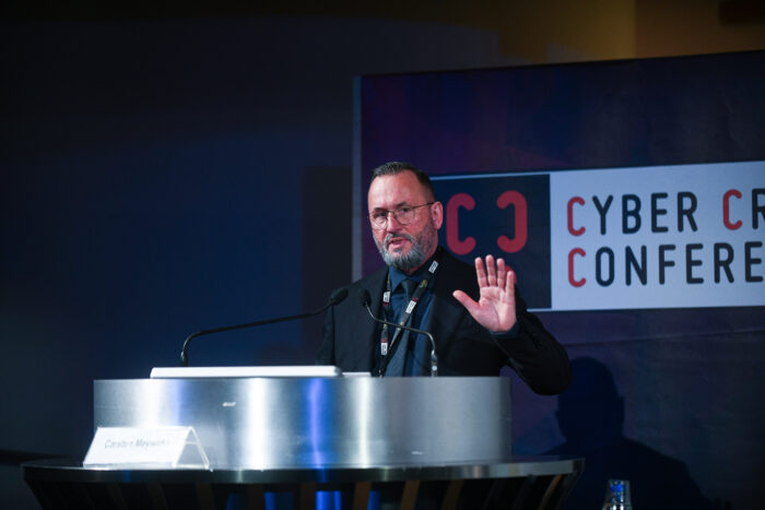 Carsten Meywirth alla Cyber Crime Conference come BKA smantella cybercriminali, ransomware, infrastrutture del cybercrime tra Operation Endgame, Conti e Black Basta