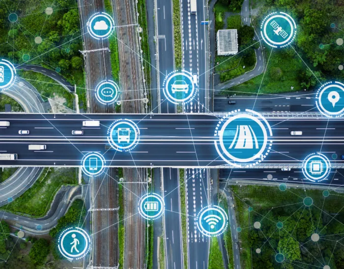 tecnologie innovative per la sicurezza delle infrastrutture critiche nel modello MindShield, inclusi AI, IoT, psicologia predittiva e intelligence