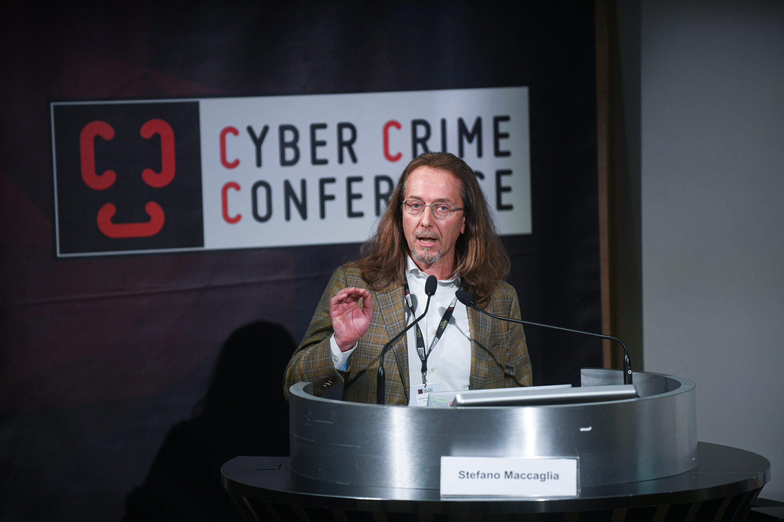 Volt Typhoon attacco APT a infrastrutture critiche e supply chain OT, Stefano Maccaglia, LOTL, living-off-the-land, cyber spionaggio cinese, Cyber Crime Conference 2026