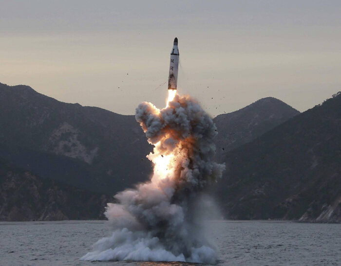Fallito il lancio del missile Nord Coreano – Avanza l’ipotesi di un intervento da parte del cyber comando Americano.