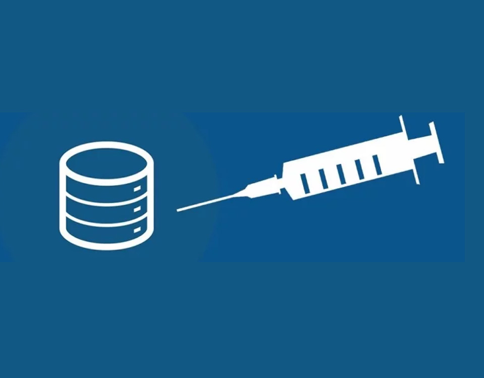 Vulnerabilità injection e RCE: minacce critiche sicurezza web. Cybersecurity aziendale, rischi Internet vs interni. Prevenzione SQL injection. Governance spazio Internet, prevenzione data breach da injection. Sicurezza informatica, cifratura SSL/TLS, paradosso detection injection. Best practices: assessment injection, penetration test, threat intelligence. Gestione organica sicurezza IT contro injection, digital transformation, GDPR, Cloud, IoT, 5G.