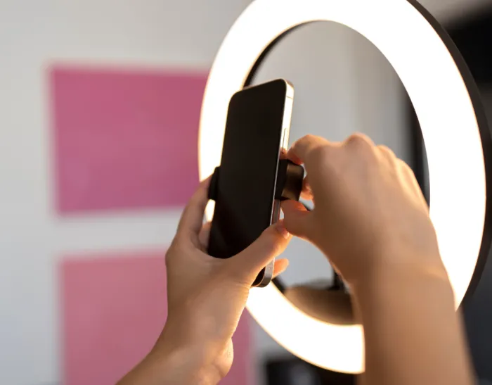 TikTok e Fast Data: analisi dei rischi per la privacy e la sicurezza nella gestione dei dati personali attraverso i social media e strumenti OSINT