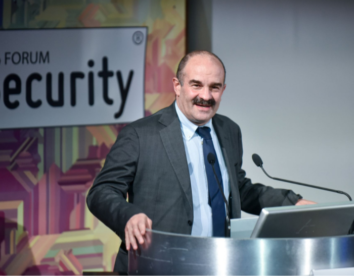 Luca Nicoletti, direttore programmi industriali, tecnologici e di ricerca ACN, interviene al Forum ICT Security 2025 sull’AI Factory IT4LIA e sull’autonomia digitale europea.