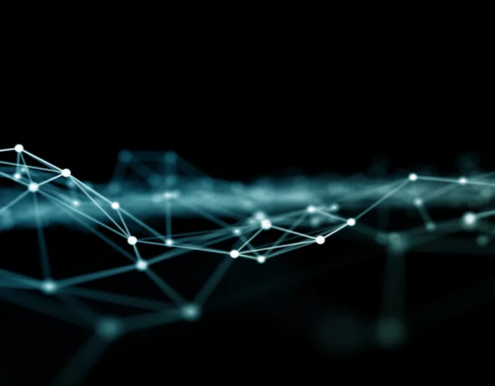Gestione dei Big Data: dal processo di raccolta all'analisi in tempo reale, illustrazione delle tre fasi fondamentali dell'elaborazione dati e requisiti tecnologici per la sicurezza delle informazioni.