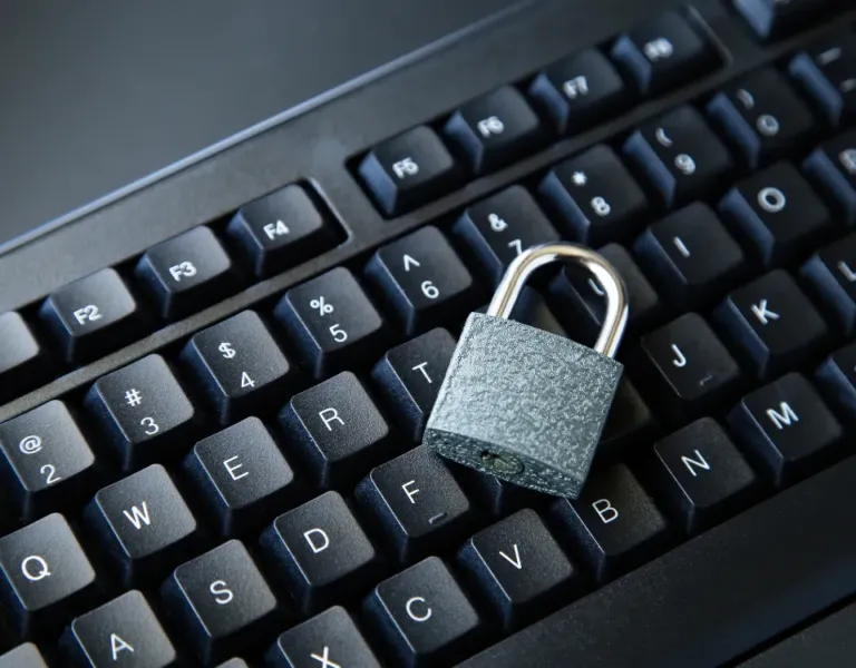 legge italiana sulla cybersecurity 90/2024 obblighi pubbliche amministrazioni aziende private